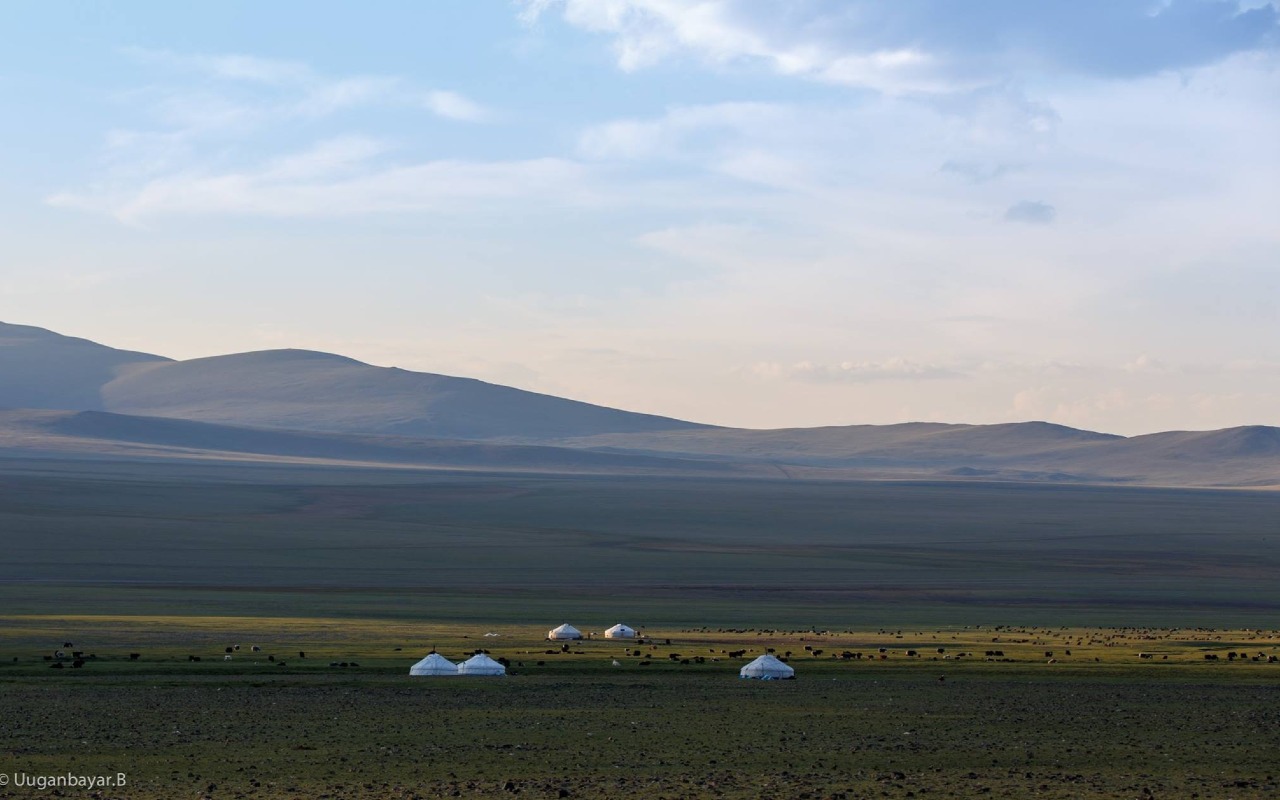 Mongolian nomads in the steppe | Premium Travel Mongolia