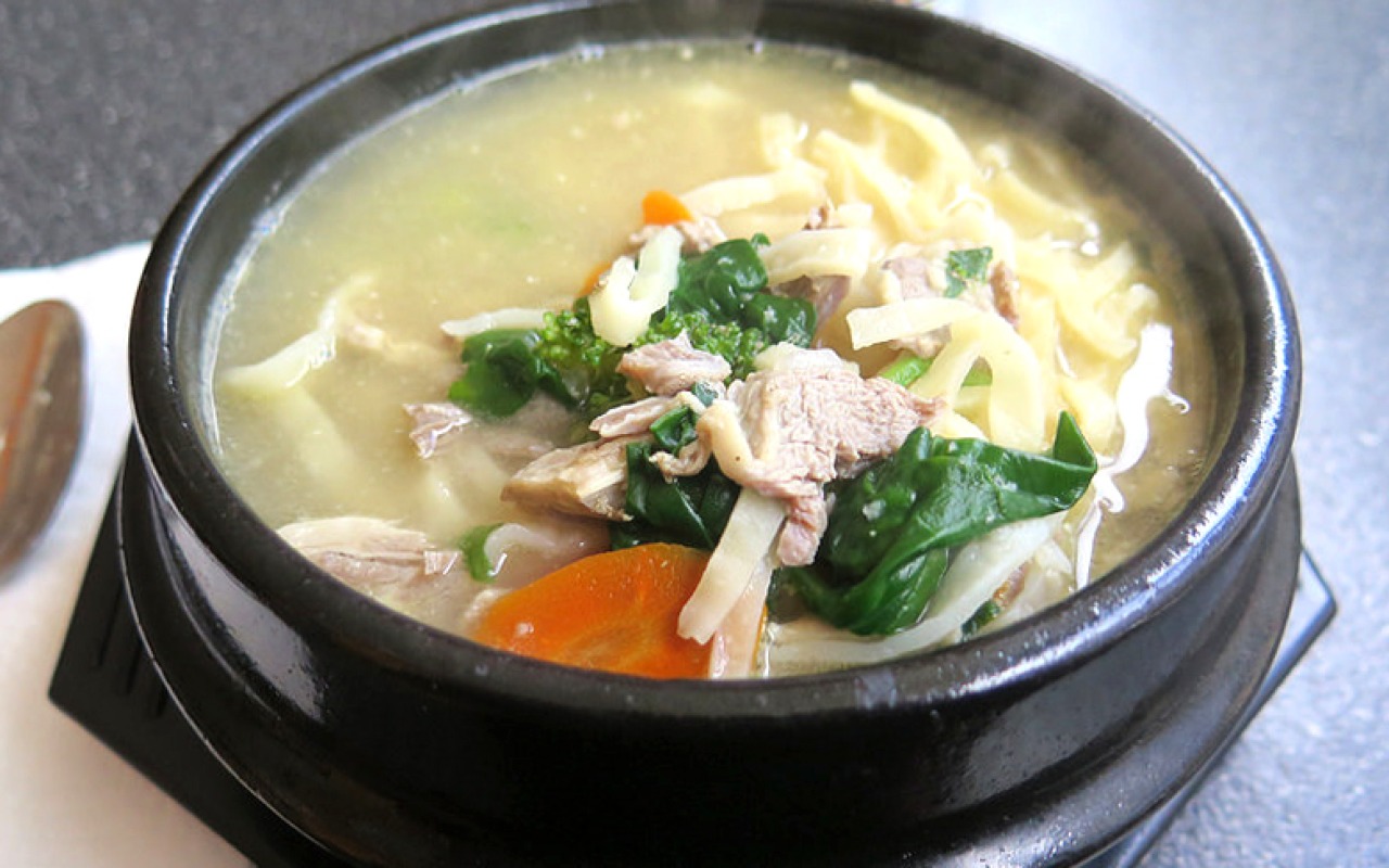 Mongolian noodle soup | Premium Travel Mongolia