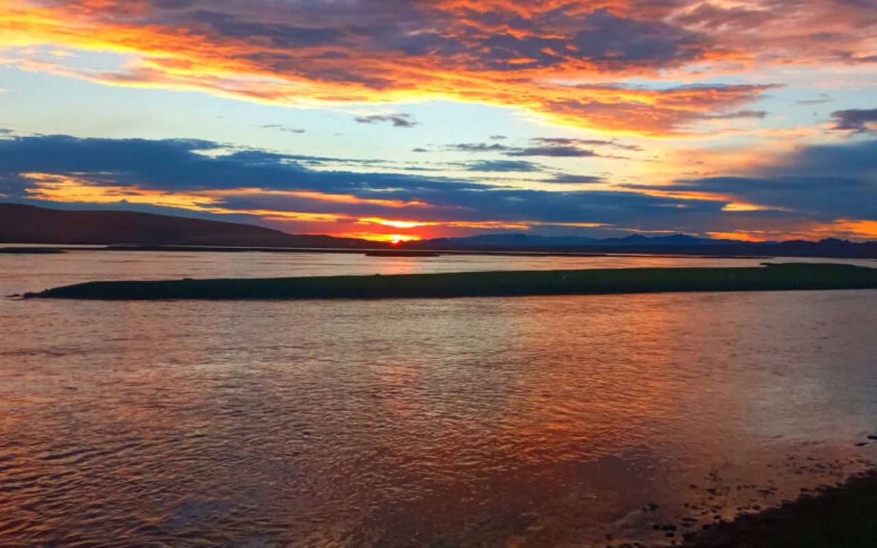  Another beautiful sunset  – Durvuljin, Zavkhan province, Mongolia | Premium Travel Mongolia