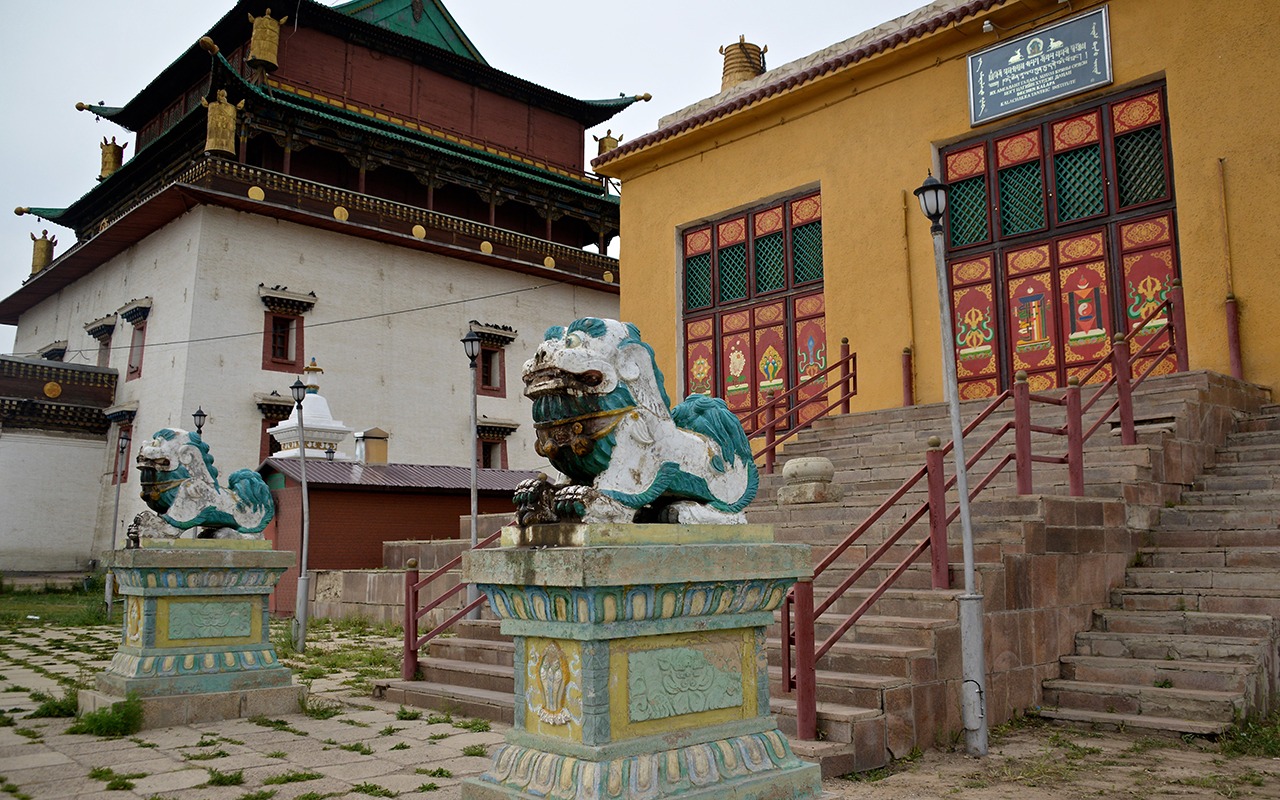 Gandan monastery | Premium Travel Mongolia