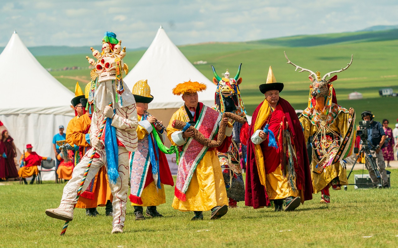 Monks at Danshig festival | Premium Travel Mongolia