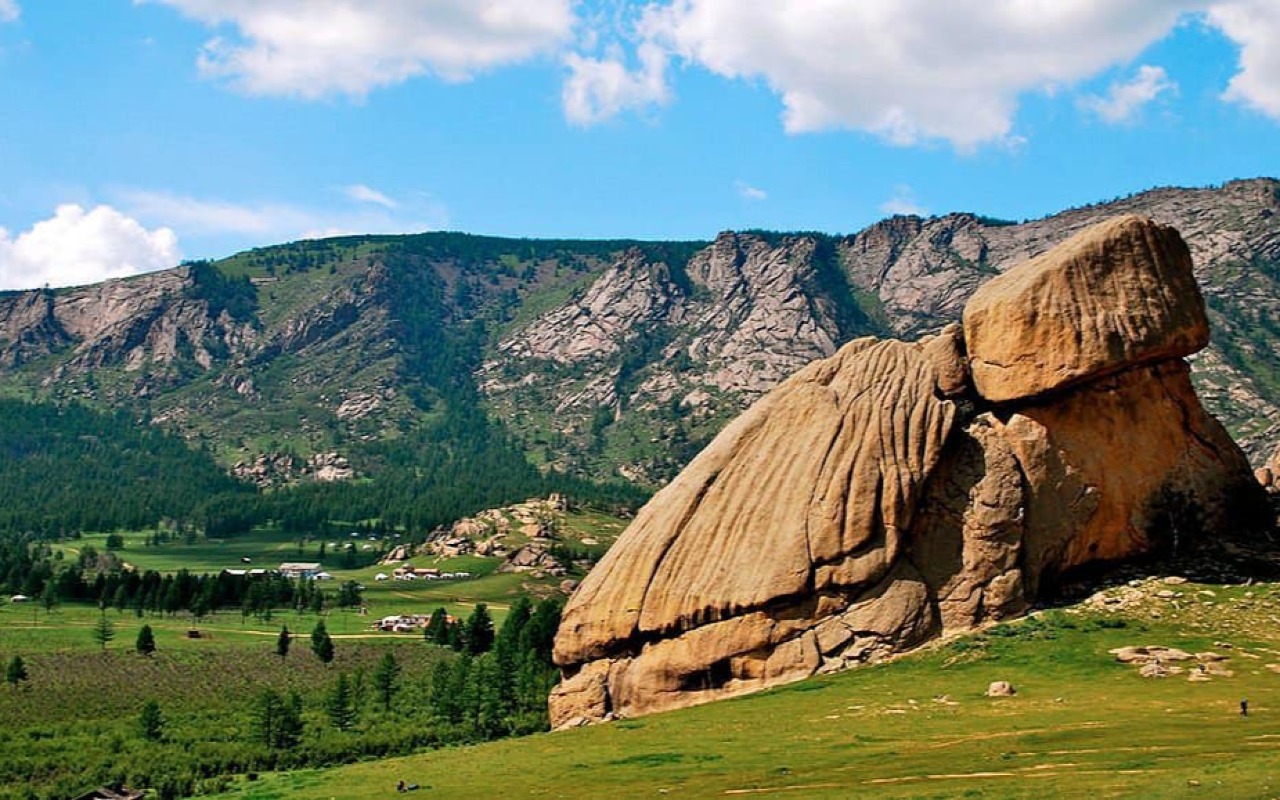 Turtle rock at Terelj national park | Premium Travel Mongolia
