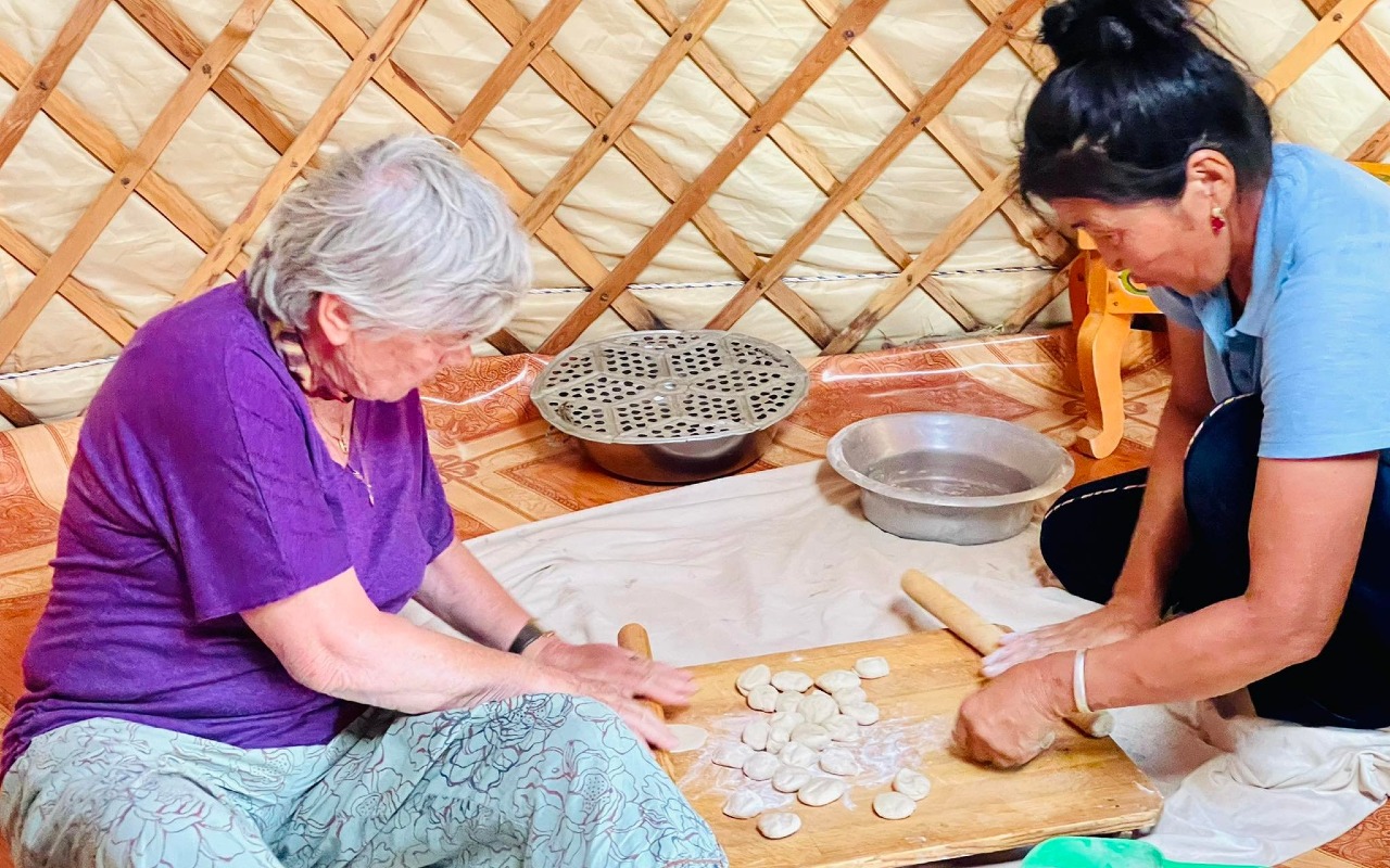 Cooking class at nomadic family | Premium Travel Mongolia
