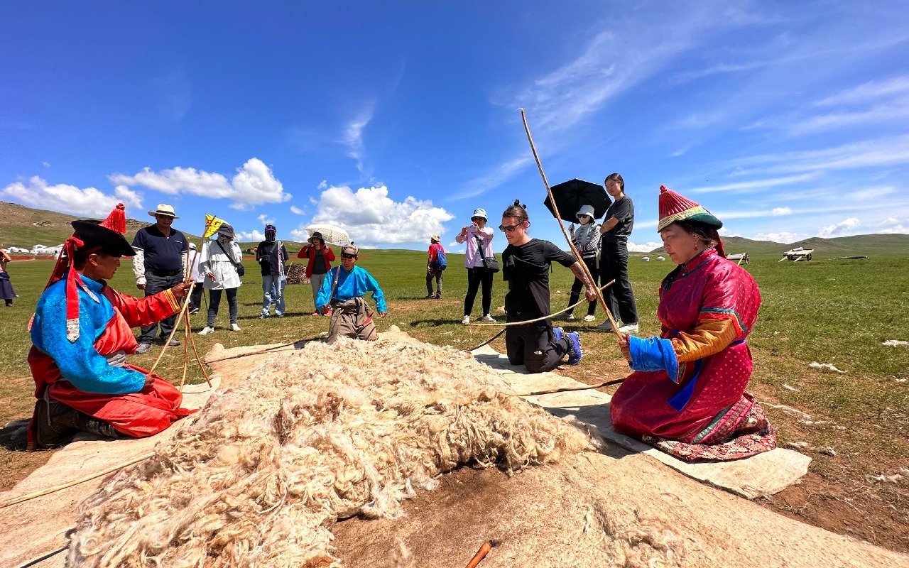 Mongol Nomadic show | Premium Travel Mongolia