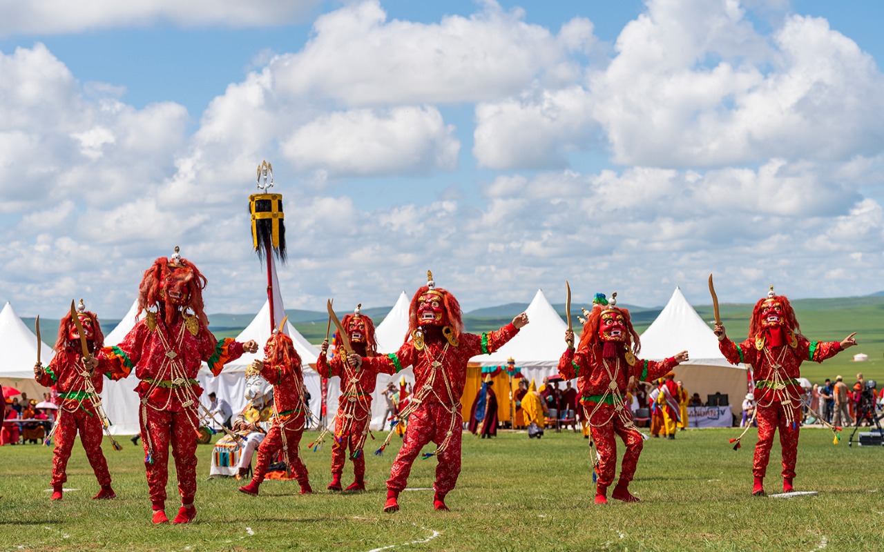 Spritual dance | Premium Travel Mongolia