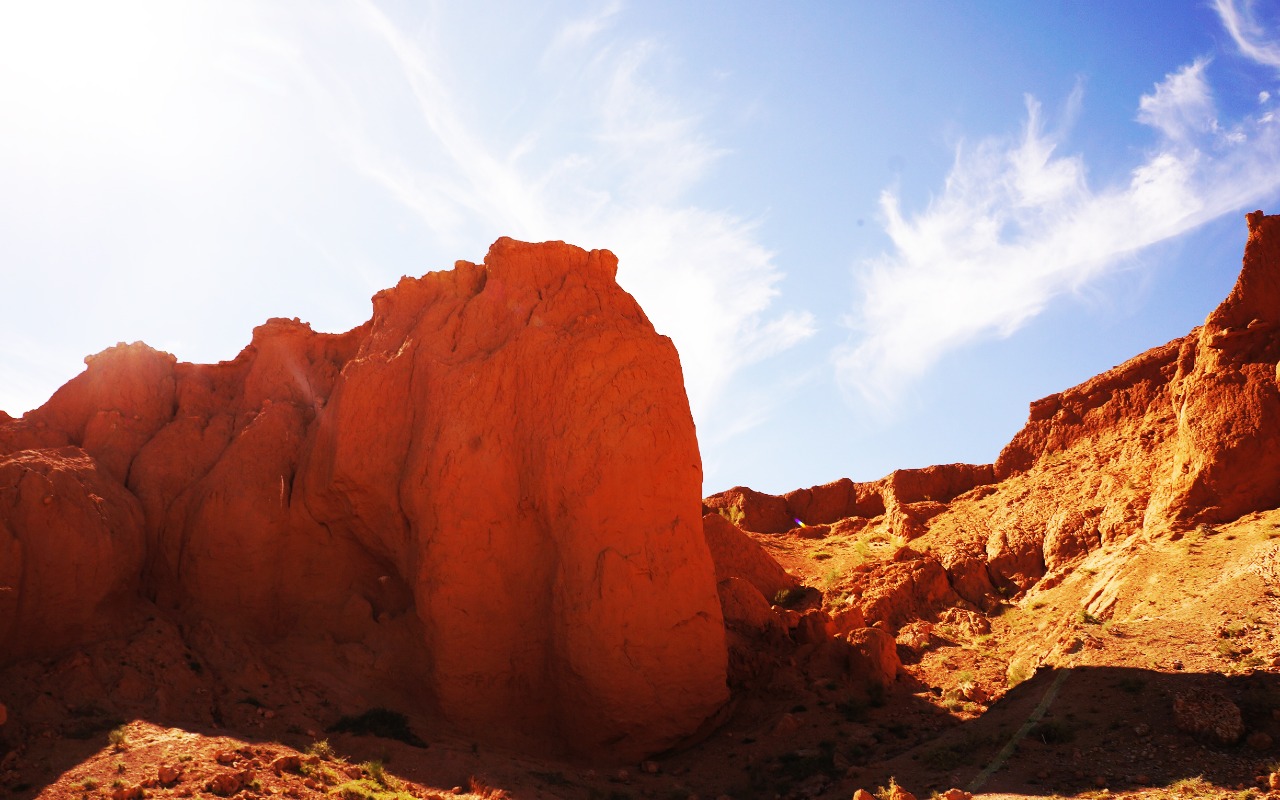 Bayanzag - Flaming cliffs | Premium Travel Mongolia